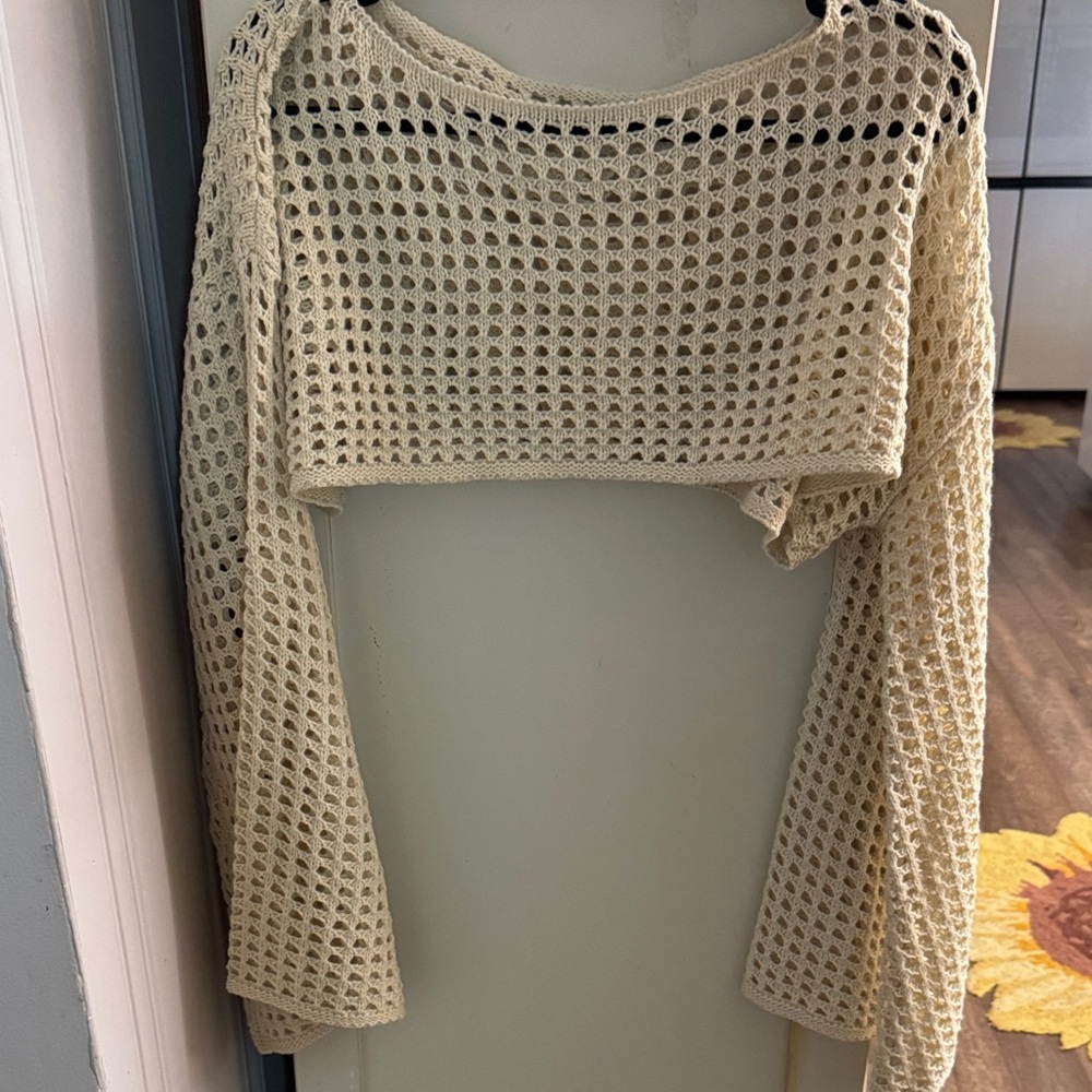 Crochet Open-Knit Crop Sweater - Cream
